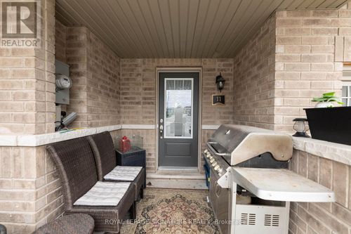 11-740 Linden Drive, Cambridge, ON, N3H0E3 | Card Image