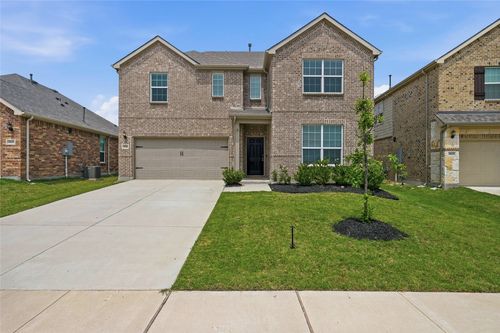 909 Penny St, Anna, TX, 75409-8261 | Card Image