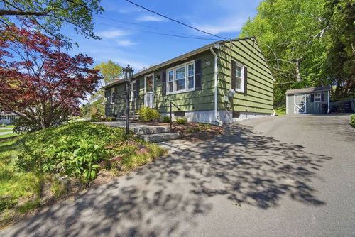 98 Hanward Hl, East Longmeadow, MA, 01028-2418 | Card Image