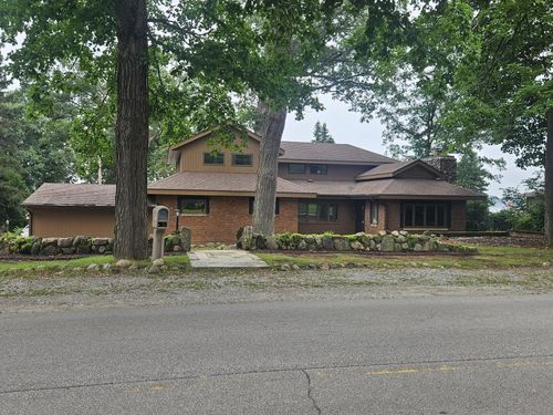 683 Waverly Rd, La Porte, IN, 46350 | Card Image