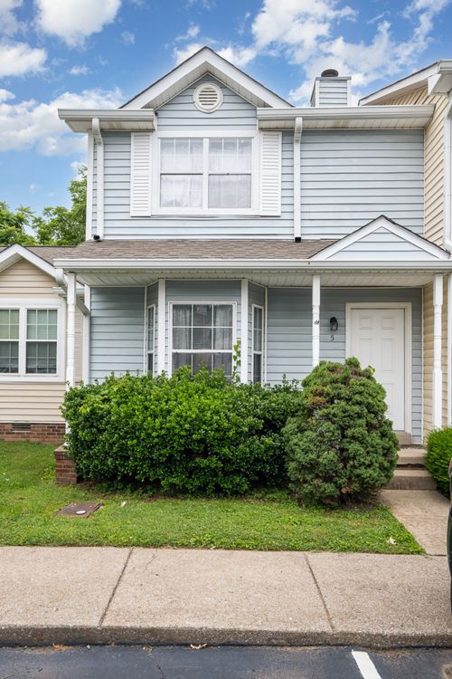 5 Rolling Meadows Dr, Goodlettsville, TN, 37072-4116 | Card Image