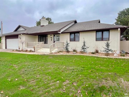 1316 E 19th Ave, Hutchinson, KS, 67502-5036 | Card Image