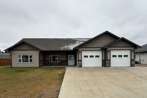 9005 Forest St, Buffalo Head Prairie, AB, T0H | Card Image