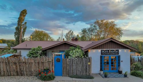 14197 State Road 75, Penasco, NM, 87553 | Card Image