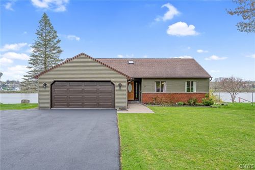 845 Forest Ave, Fulton, NY, 13069-3451 | Card Image