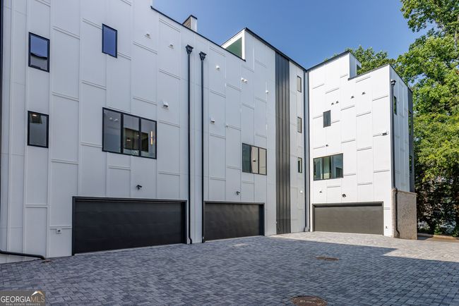 1954 8 Th St, Townhouse with 3 bedrooms, 4 bathrooms and 2 parking in Chamblee GA | Image 38