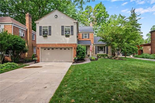 3202 W 165th St, Cleveland, OH, 44111-1018 | Card Image