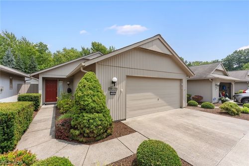 12647 Ionia Ct, Strongsville, OH, 44149-3234 | Card Image