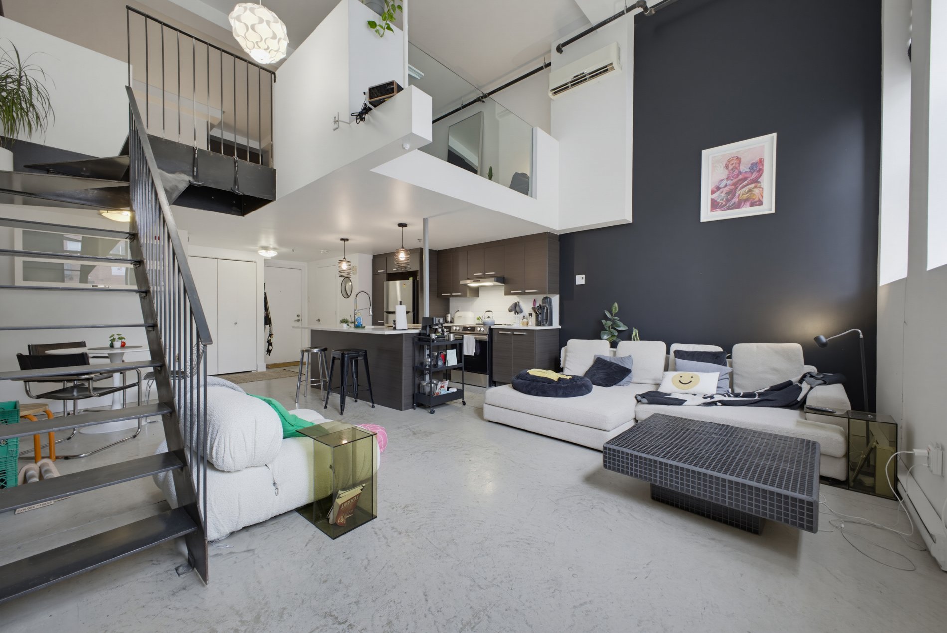 Residential in Montréal (Villeray/Saint-Michel/Parc-Extension) 3