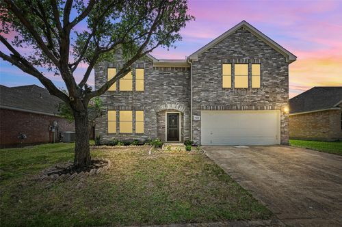 7304 Lake Whitney Dr, Arlington, TX, 76002-4030 | Card Image