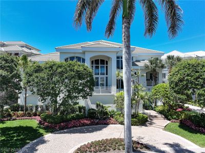 235 Barefoot Beach Boulevard, House other with 4 bedrooms, 4 bathrooms and null parking in Bonita Springs FL | Image 2