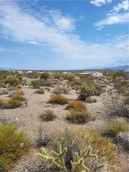 1205 Spencer Dr, Meadview, AZ, 86444 | Card Image