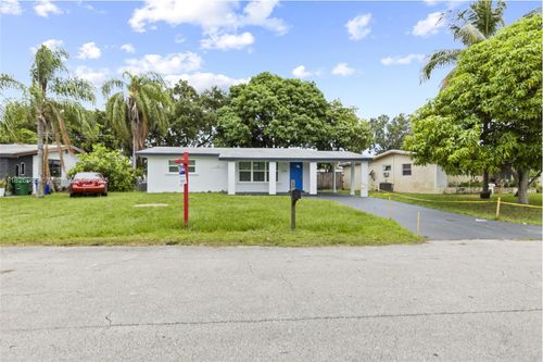 2506 Havana Dr, Miramar, FL, 33023-4651 | Card Image