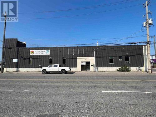 133 Spruce St S, Timmins, ON, P4N2M7 | Card Image