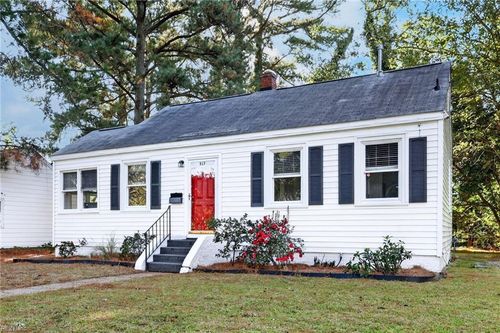 517 Forrest Ave, Norfolk, VA, 23505-1126 | Card Image