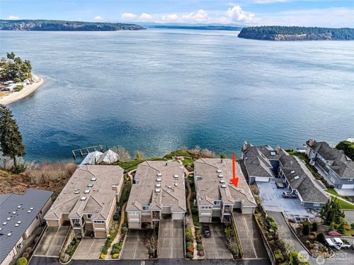 unit-702-7305 Soundview Dr, Gig Harbor, WA, 98335-1939 | Card Image