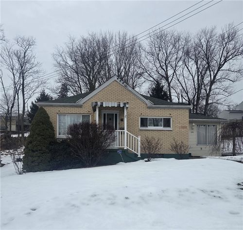 1001 7th Ave, Conway, PA, 15027-1303 | Card Image