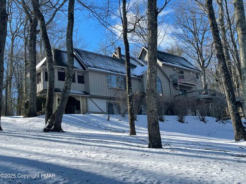 204 Rossmor Dr, Saylorsburg, PA, 18353-7877 | Card Image