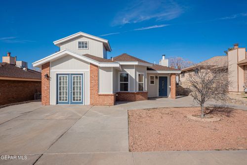 12033 Fred Carter Dr, El Paso, TX, 79936-6311 | Card Image