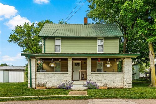 327 Moreland St, Saint Louisville, OH, 43071-9629 | Card Image