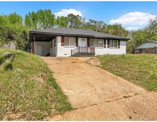 36 W Emory Rd, Memphis, TN, 38109-2808 | Card Image