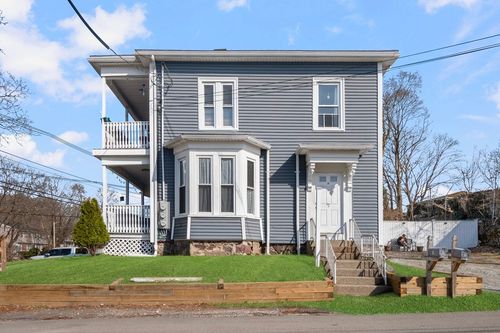 8 Oak St, North Attleboro, MA, 02760-3115 | Card Image