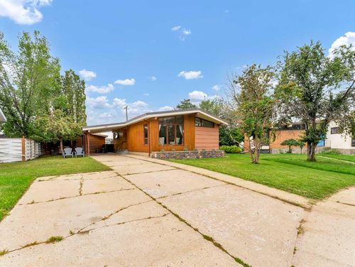 164 Muir Cres Nw, Medicine Hat, AB, T1A6W5 | Card Image