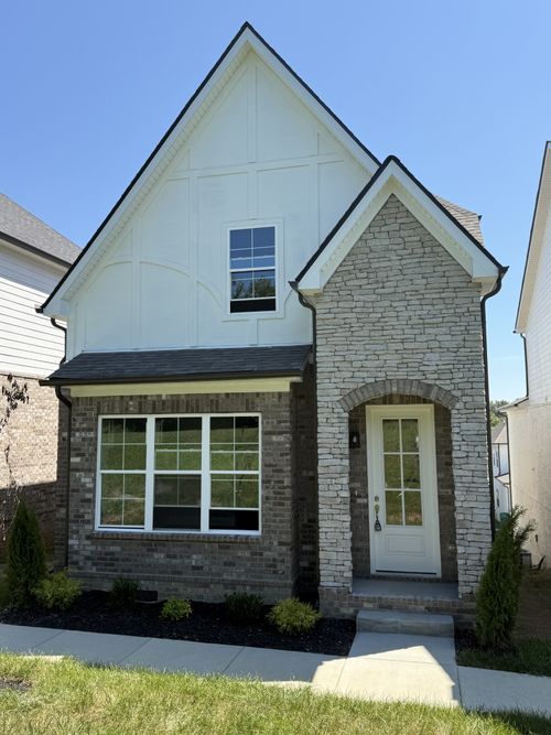 1113 Freeboard Aly, La Vergne, TN, 37086-3000 | Card Image