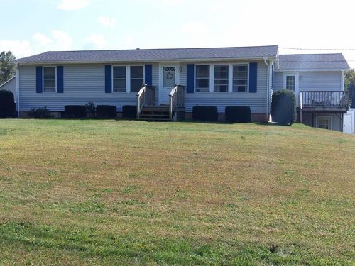 900 Pearl St, Brandon, VT, 05733-9185 | Card Image