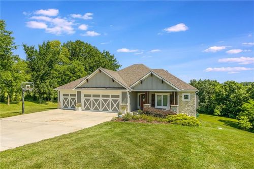 12412 Ne 132nd Ter, Kearney, MO, 64060-8273 | Card Image