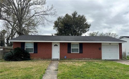 360 Rosedown Dr, La Place, LA, 70068-3326 | Card Image