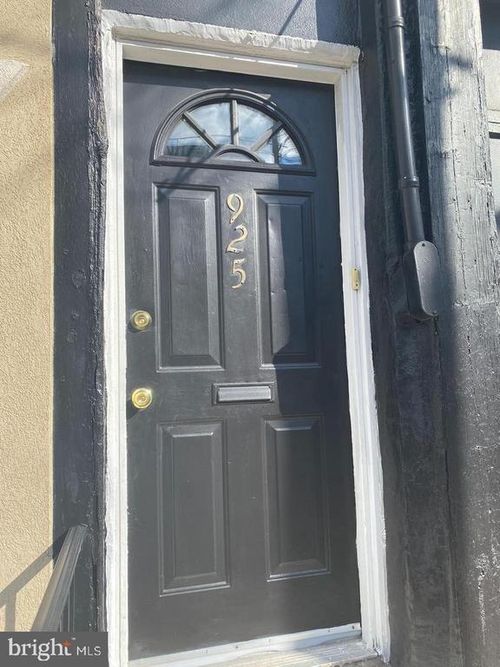 2nd-floor-925 S 12th St, PHILADELPHIA, PA, 19147-3633 | Card Image