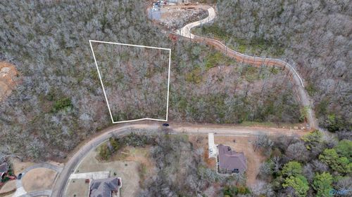 5015 Monica Rd Nw, Huntsville, AL, 35810-1129 | Card Image