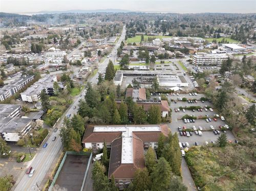 408-1005 Mckenzie Ave, Saanich, BC, V8X4A9 | Card Image