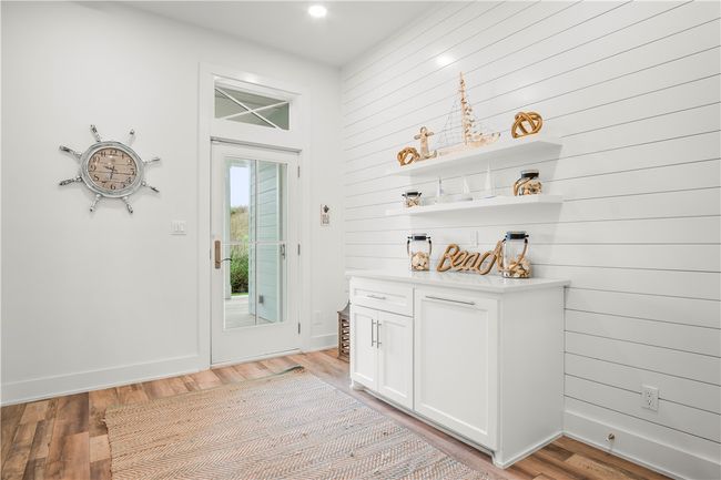 288 Hide Away Dr, House other with 5 bedrooms, 6 bathrooms and 2 parking in Port Aransas TX | Image 9