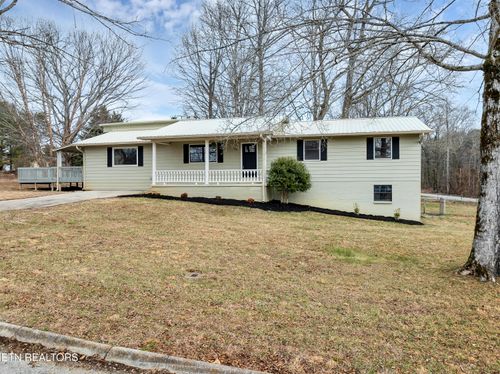 2214 Colony Dr, Maryville, TN, 37803-2667 | Card Image