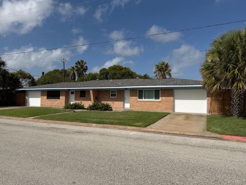 b-328 1st Street Street, Galveston, TX, 77550 | Card Image