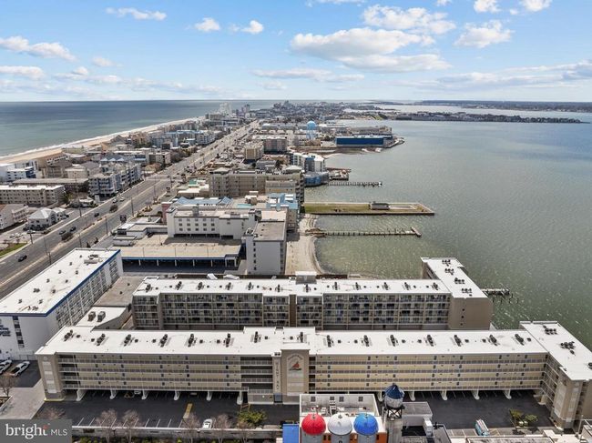 UNIT-460 - 4709 Coastal Hwy, Condo with 2 bedrooms, 2 bathrooms and null parking in OCEAN CITY MD | Image 25