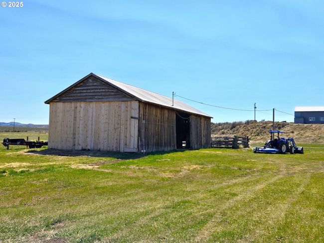 401 Main St, House other with 3 bedrooms, 2 bathrooms and 1 parking in Unity OR | Image 28