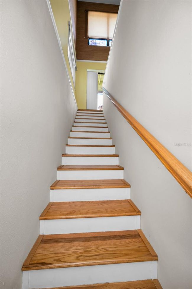 Ascent from Bonus Room to Living Room | Image 59