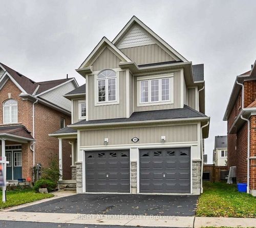 19 Shrewsbury Dr, Whitby, ON, L1M0E2 | Card Image