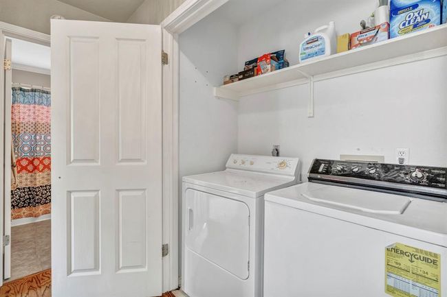 Washer/Dryer included | Image 19