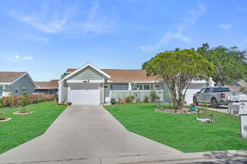 1661 Se Kestwick Court, Port St Lucie, FL, 34952 | Card Image