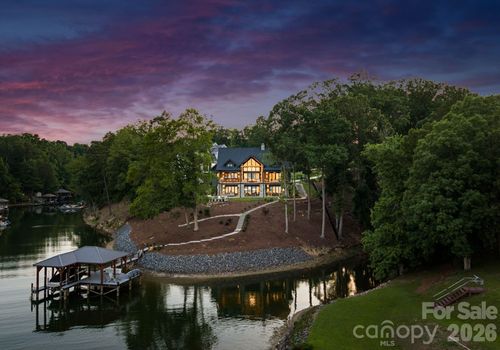 5915 Kiowa Rd, Lake Wylie, SC, 29710-8526 | Card Image