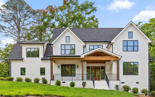 1825 Sawyer Farms Ln, Signal Mountain, TN, 37377 | Card Image