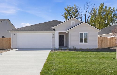 511 Pine St, New Plymouth, ID, 83655-5352 | Card Image