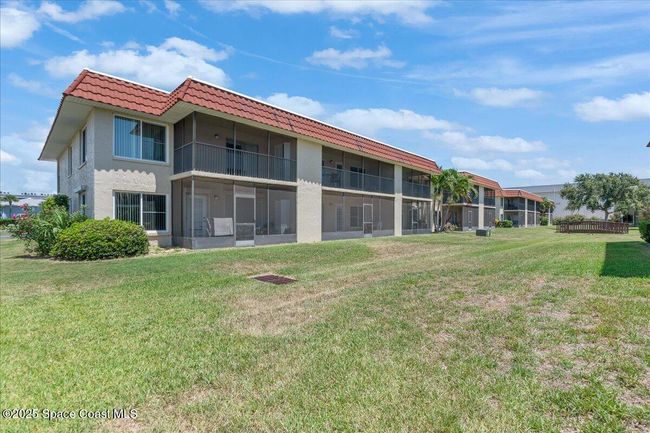 809 - 201 Saint Lucie Ln, Condo with 2 bedrooms, 2 bathrooms and null parking in Cocoa Beach FL | Image 28