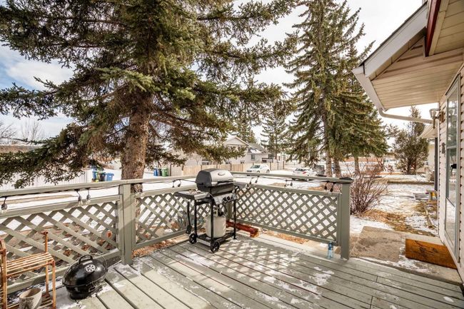 76A Millcrest Green Sw, Home with 2 bedrooms, 2 bathrooms and null parking in Calgary AB | Image 31