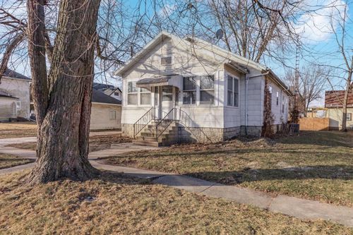 415 N Locust Street, Pontiac, IL, 61764 | Card Image