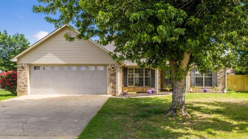 23 Dove Ln, Vilonia, AR, 72173-8038 | Card Image
